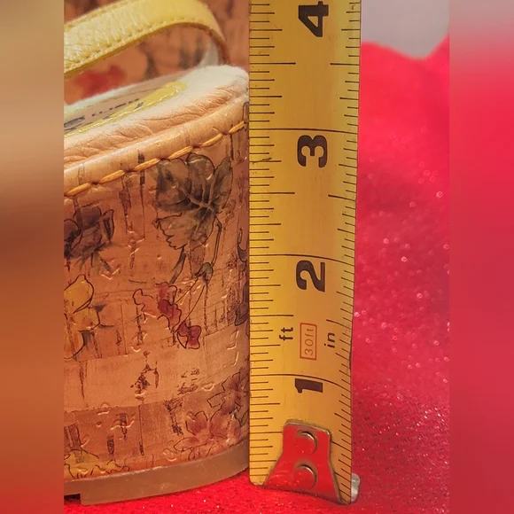 Boc Born 7 Concept Leather Yellow Slingback Floral Cork Wedge Flower Sandal - Picture 8 of 11